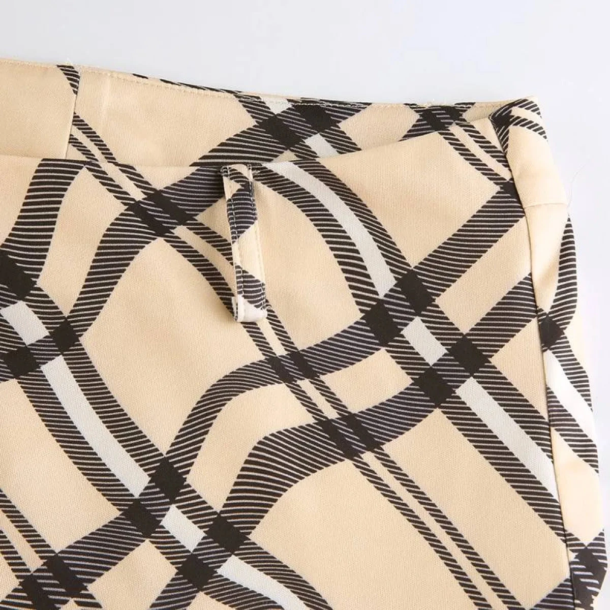 Harajuku Plaid Pattern Pants - Image 2