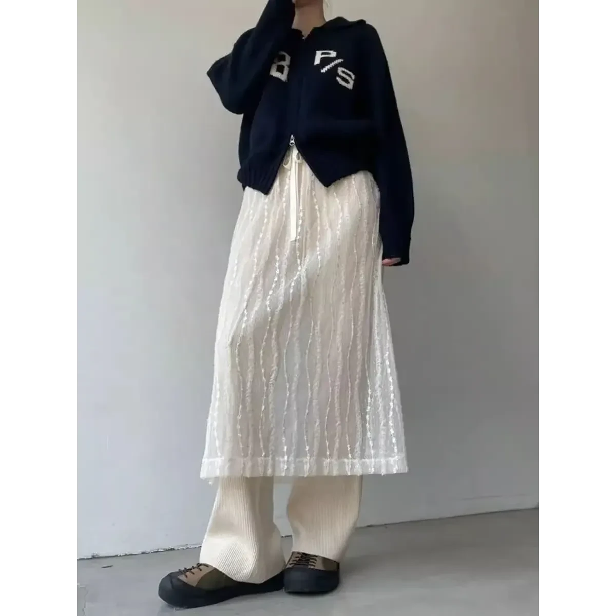 Harajuku Lace Embroidered Maxi Skirt - Image 8