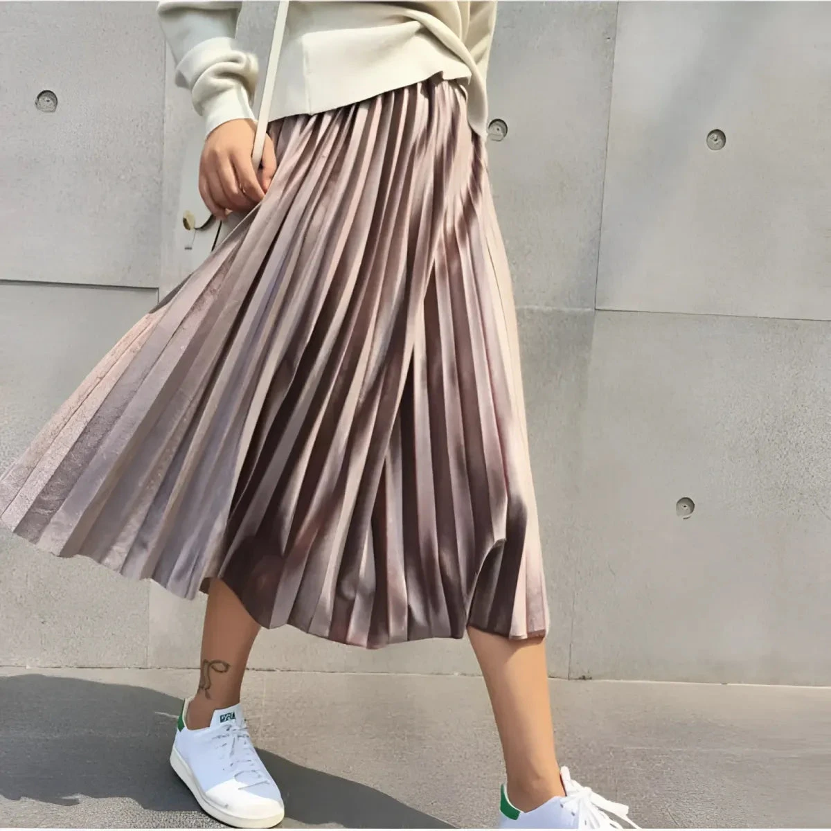 Elastic Waist Pleated Velvet Skirt - Image 5