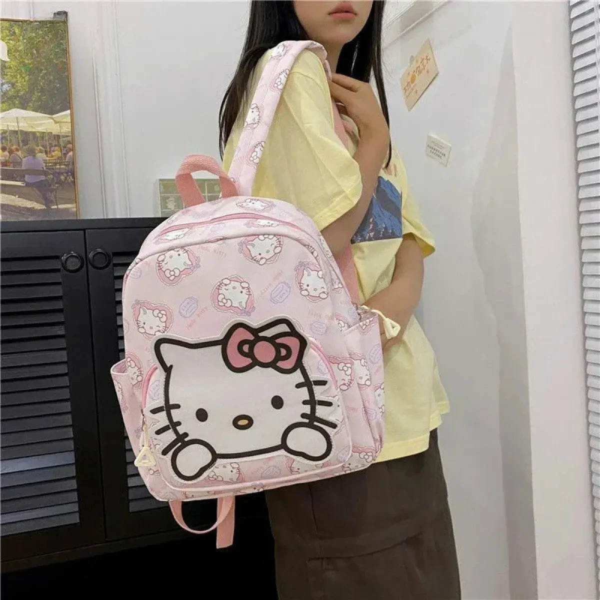High-Capacity Sanrio Character Backpack - Cute & Functional - Image 3