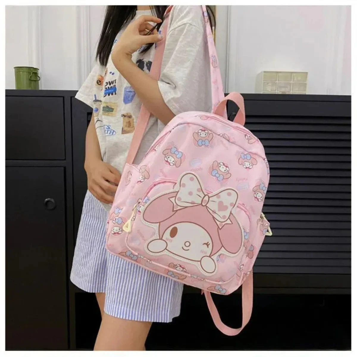High-Capacity Sanrio Character Backpack - Cute & Functional - Image 5