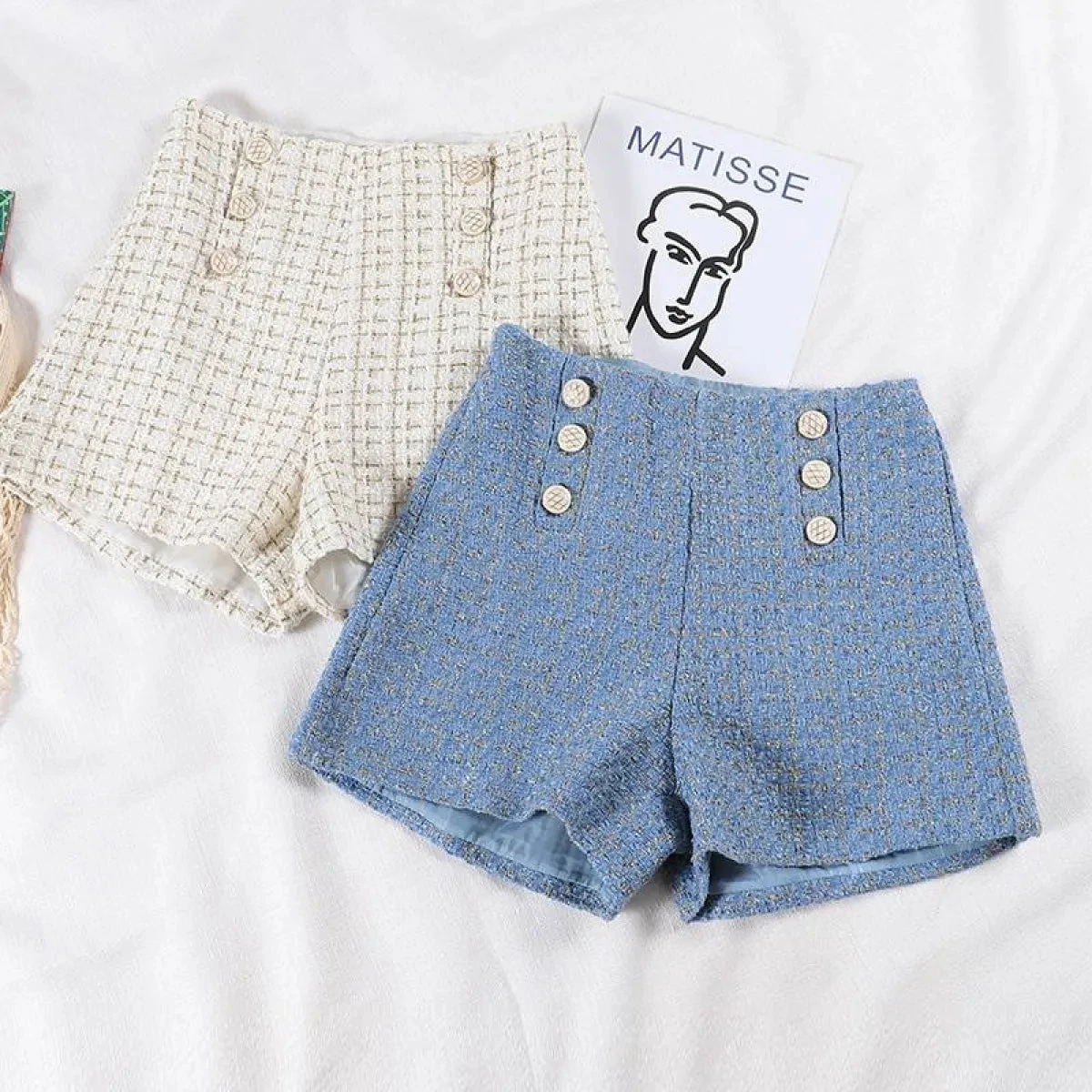 Button Decorated Tweed Shorts For Women - Image 4