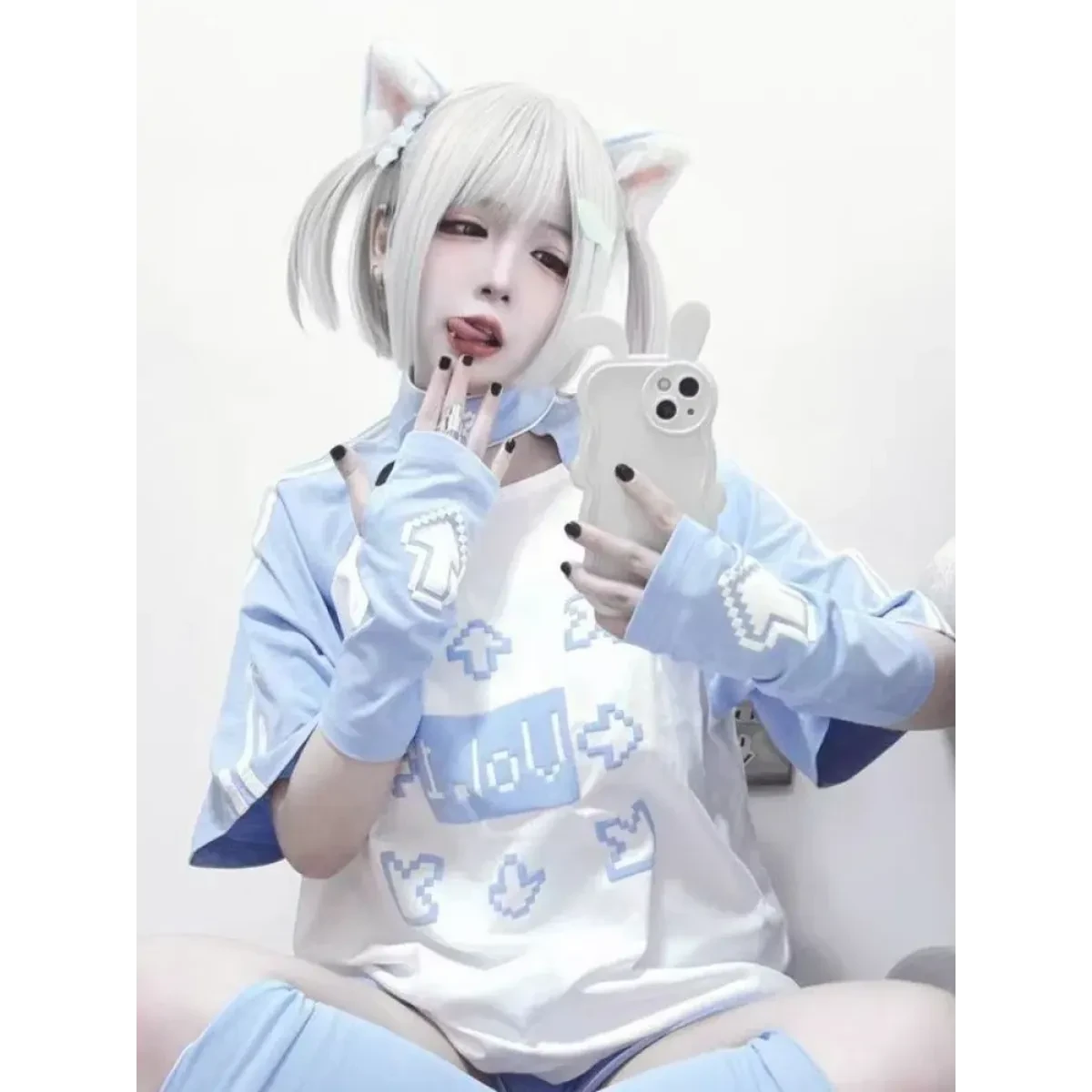 Blue & White Kawaii Harajuku Tops – Y2K Anime Print Top - Image 4